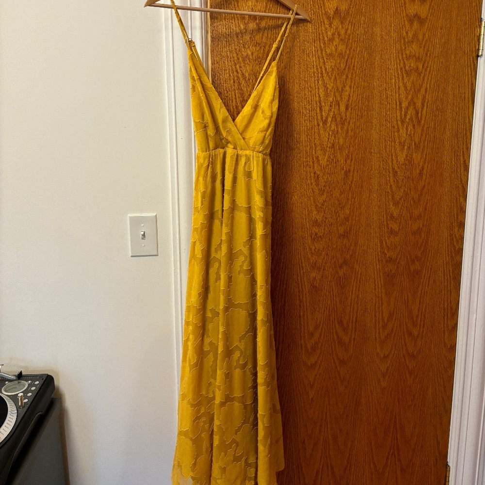 Lulus Yellow Lace Summery Dress